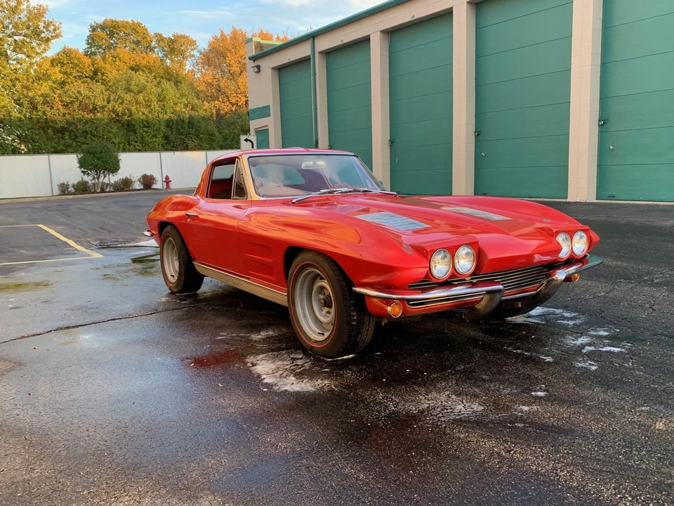 1963 Chevrolet Corvette C2 - Image 2 of 31
