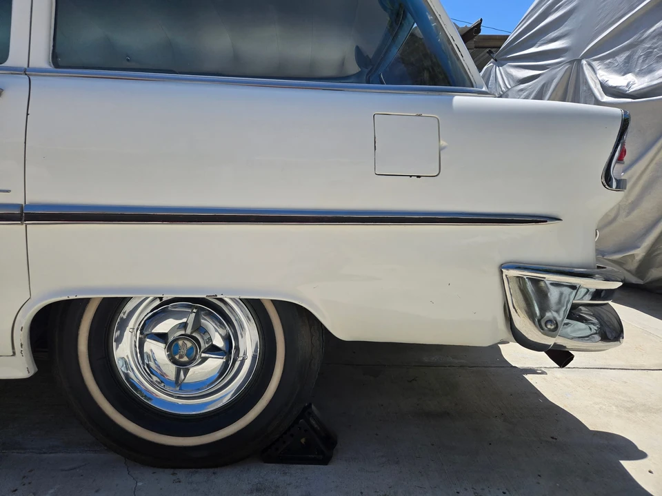 1955 Chevrolet Tri-Five Bel Air Sedan & Wagon - Image 27 of 31