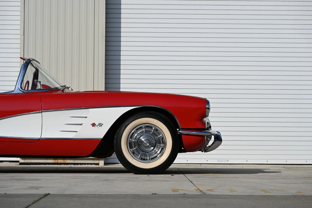 1960 Chevrolet Corvette C1 - Image 14 of 31
