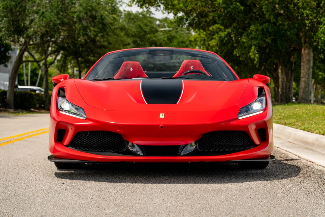 2022 Ferrari F8 Spider - Image 3 of 31
