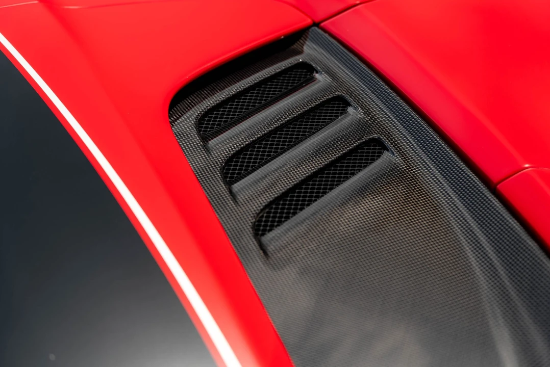 2022 Ferrari F8 Spider - Image 29 of 31