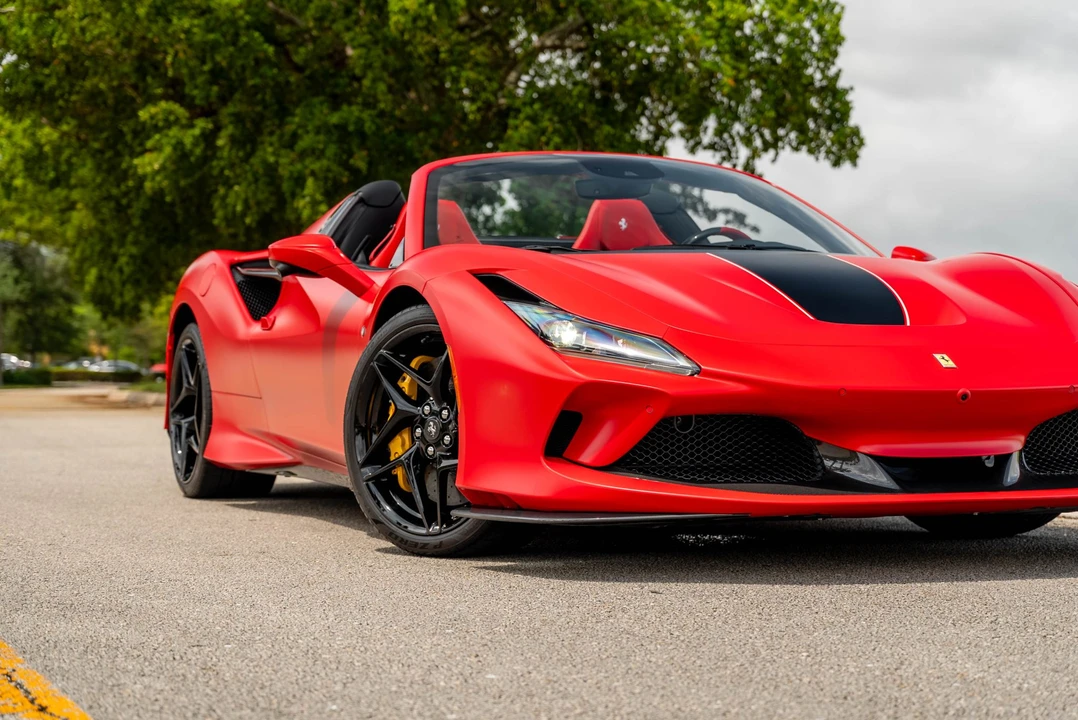 2022 Ferrari F8 Spider - Image 24 of 31