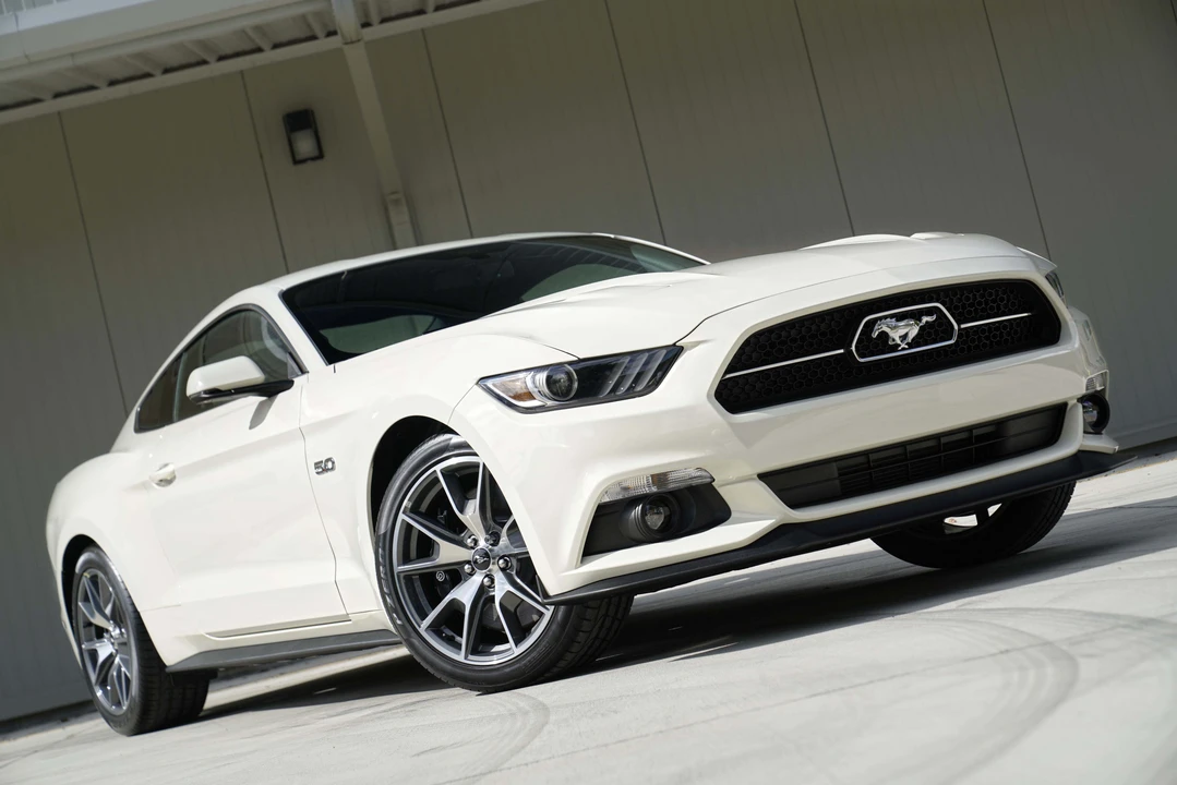 2015 Ford S550 Mustang GT - Image 3 of 31