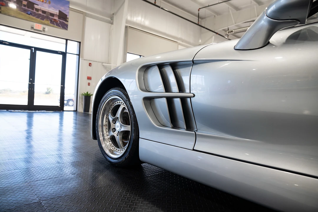1999 Shelby Series 1 - Image 29 of 31
