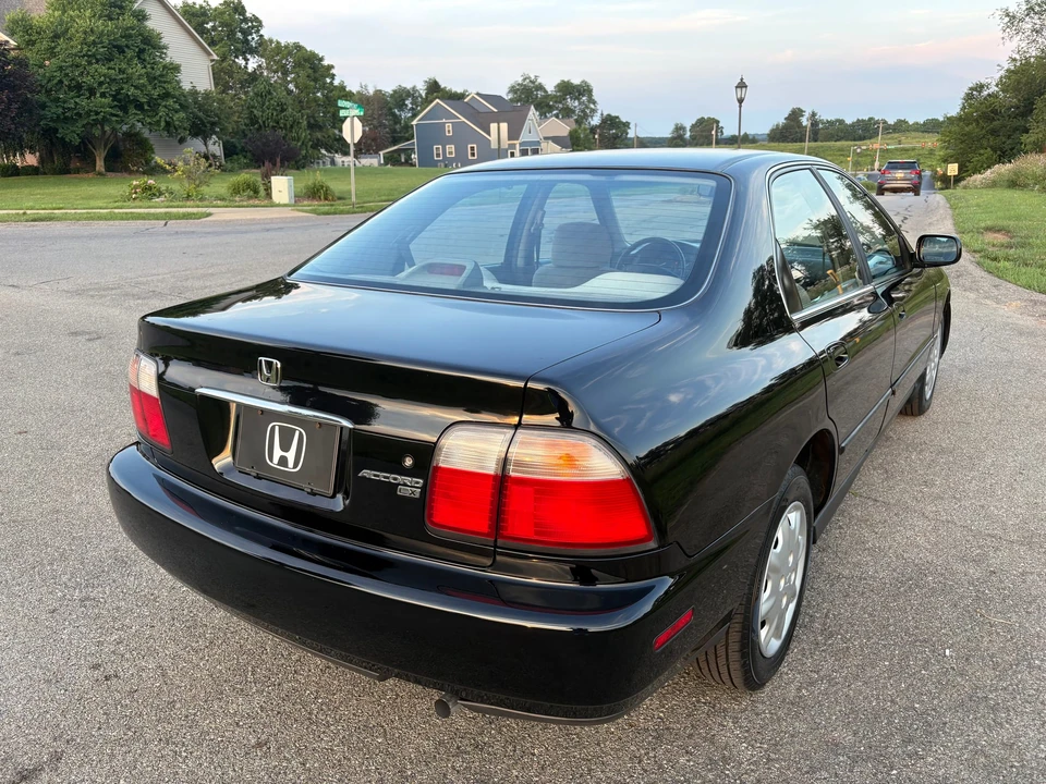 1997 Honda Accord 5th Gen - Image 21 of 31