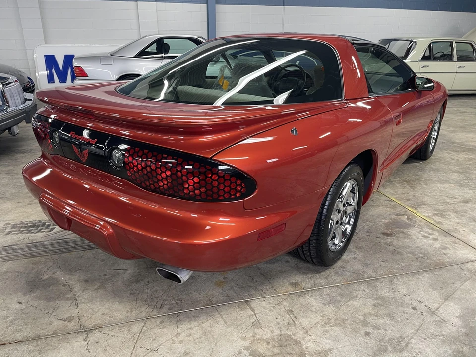 2002 Pontiac Firebird 4th Gen - Image 12 of 31