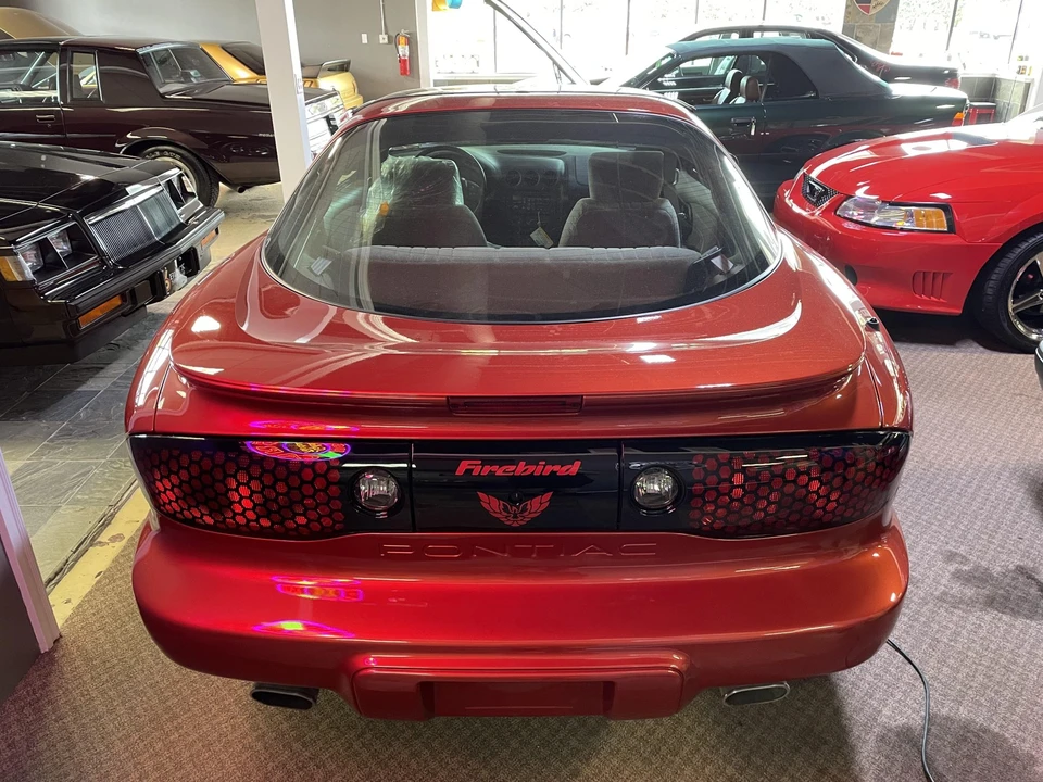2002 Pontiac Firebird 4th Gen - Image 10 of 31
