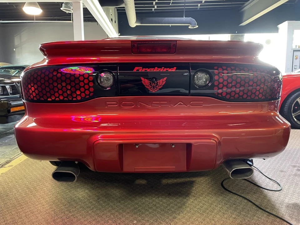 2002 Pontiac Firebird 4th Gen - Image 11 of 31