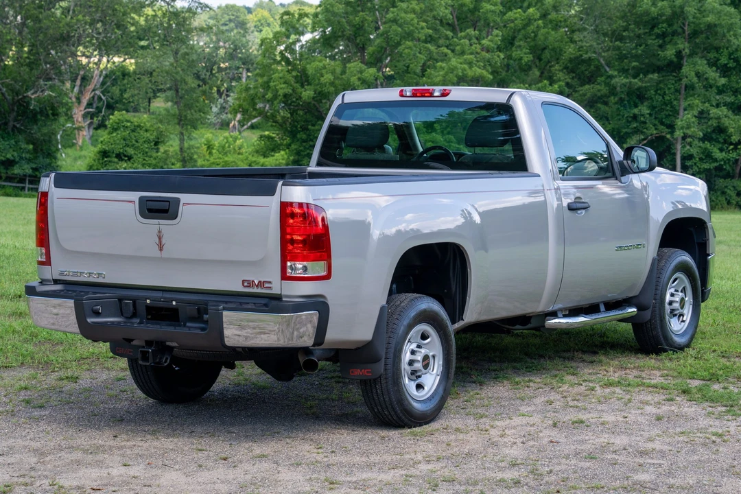 2008 GMC Sierra Heavy Duty 3rd Gen - Image 14 of 31