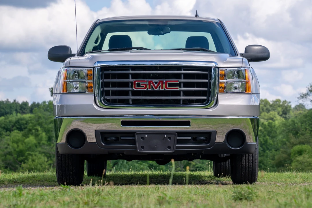 2008 GMC Sierra Heavy Duty 3rd Gen - Image 4 of 31