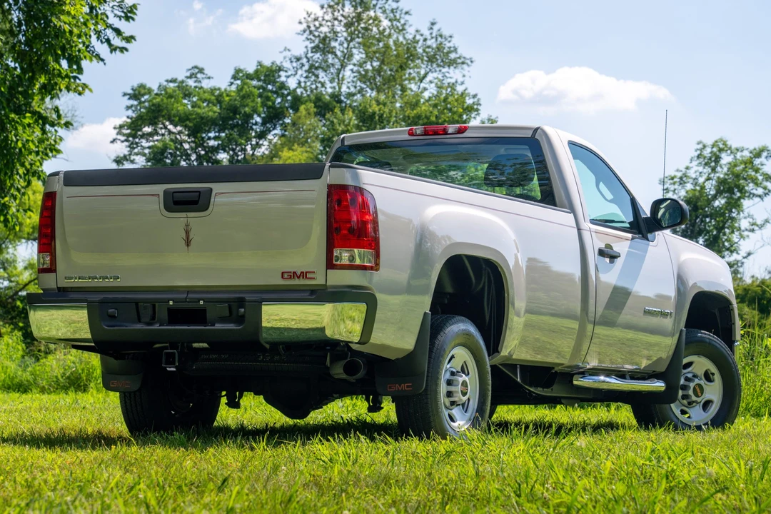 2008 GMC Sierra Heavy Duty 3rd Gen - Image 17 of 31