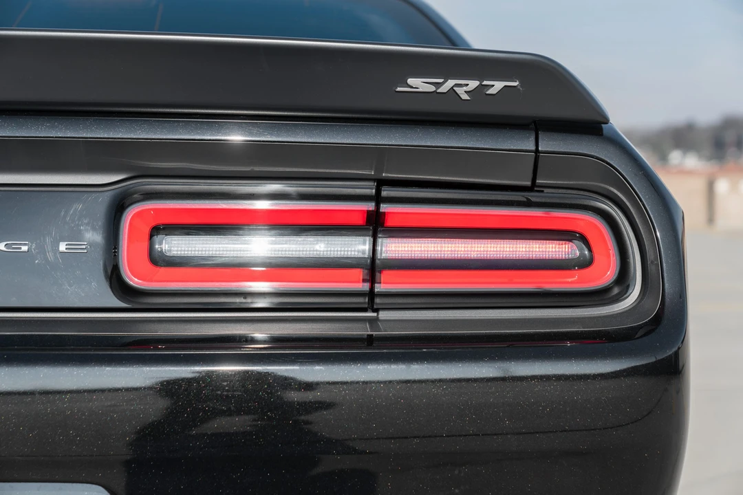 2015 Dodge Challenger SRT Hellcat 3rd Gen - Image 30 of 31