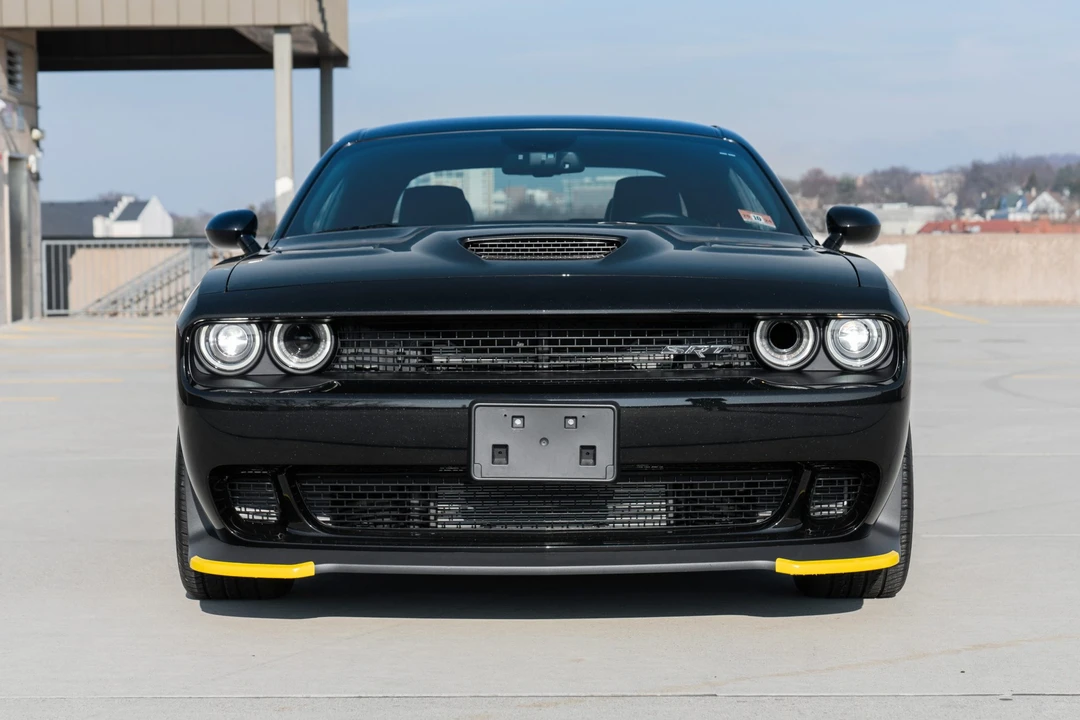 2015 Dodge Challenger SRT Hellcat 3rd Gen - Image 3 of 31