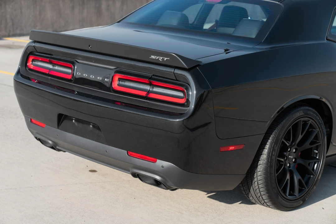 2015 Dodge Challenger SRT Hellcat 3rd Gen - Image 31 of 31