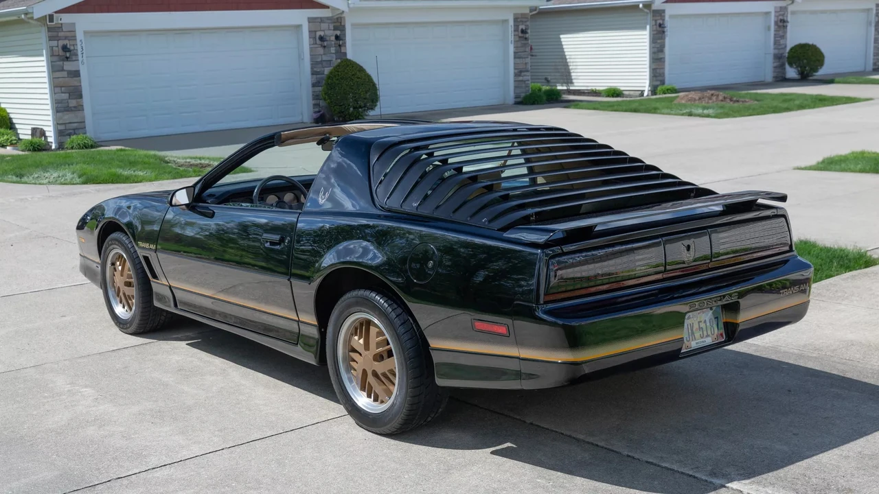 1985 Pontiac Firebird Trans Am 3rd Gen - Image 15 of 31
