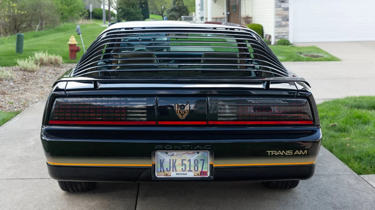 1985 Pontiac Firebird Trans Am 3rd Gen - Image 12 of 31