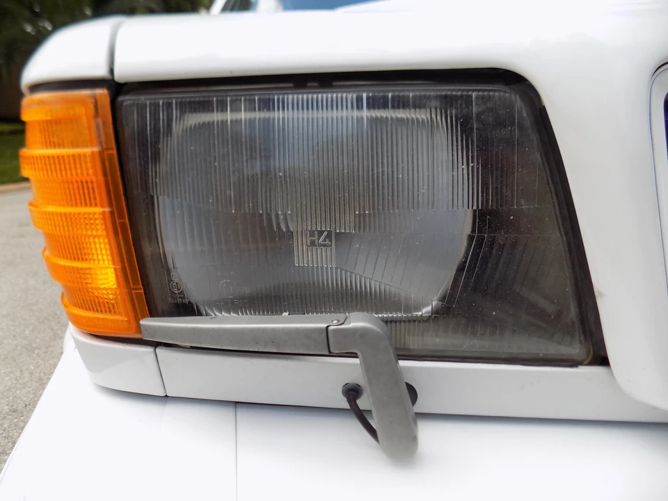1989 Mercedes-Benz C126 S-Class Coupe - Image 28 of 31