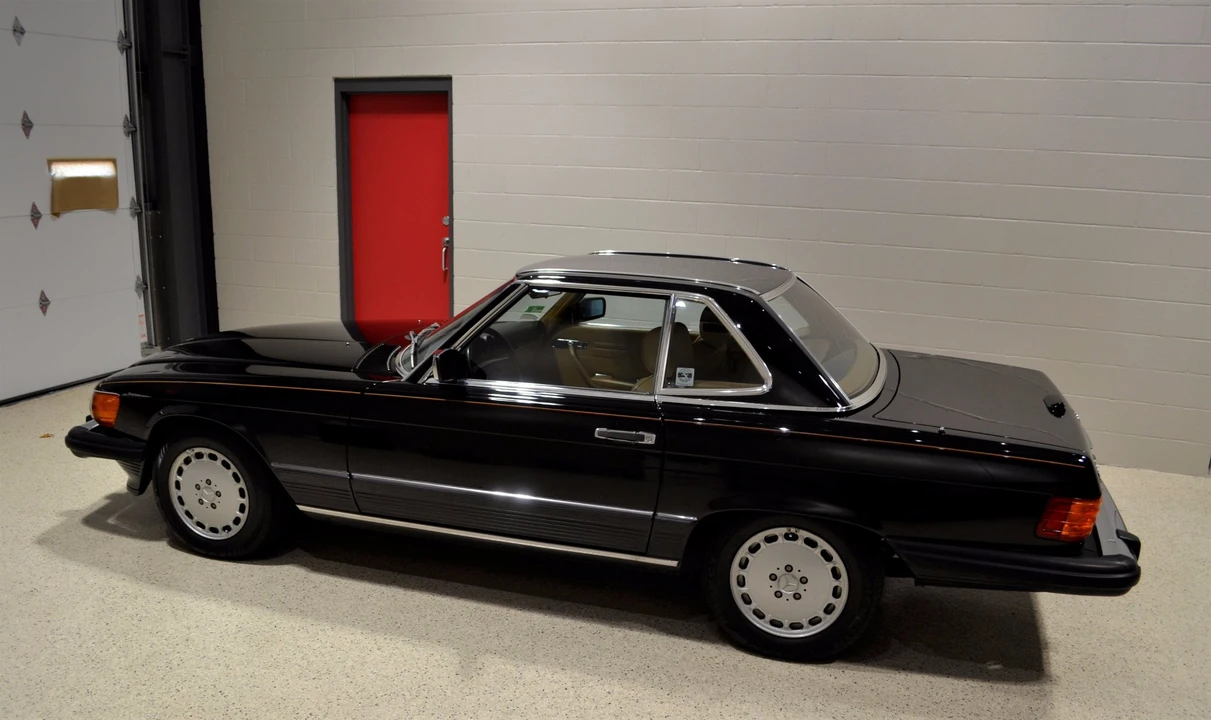 1989 Mercedes-Benz R107 SL-Class - Image 9 of 31
