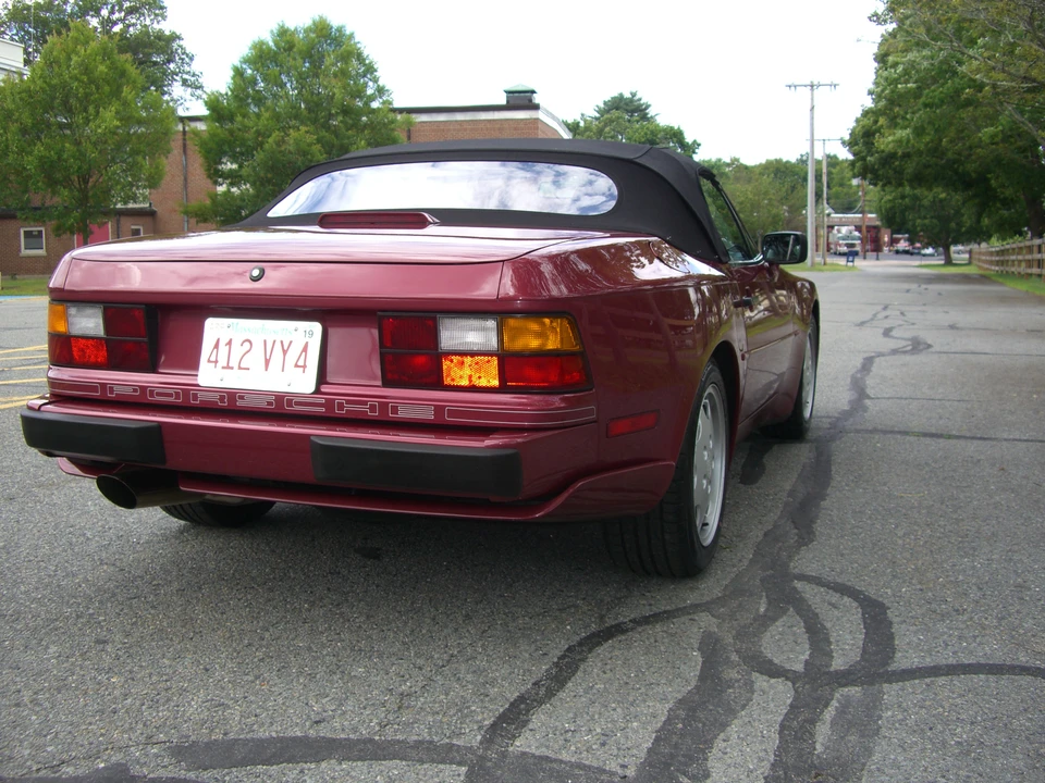 1990 Porsche 944 S2 - Image 16 of 31
