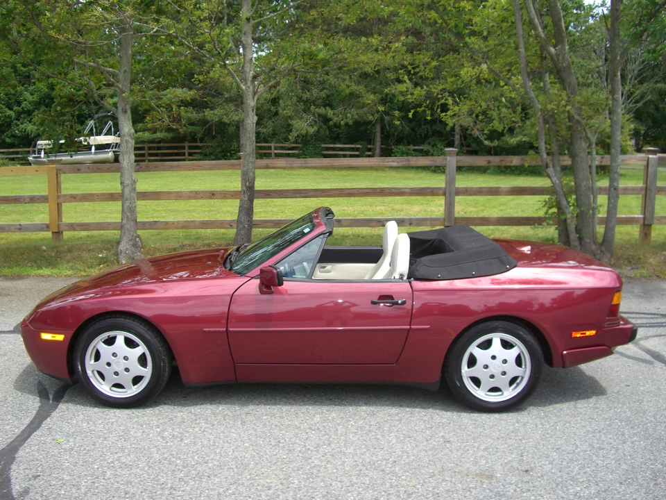 1990 Porsche 944 S2 - Image 2 of 31