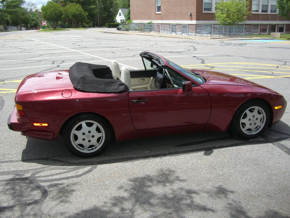 1990 Porsche 944 S2 - Image 3 of 31