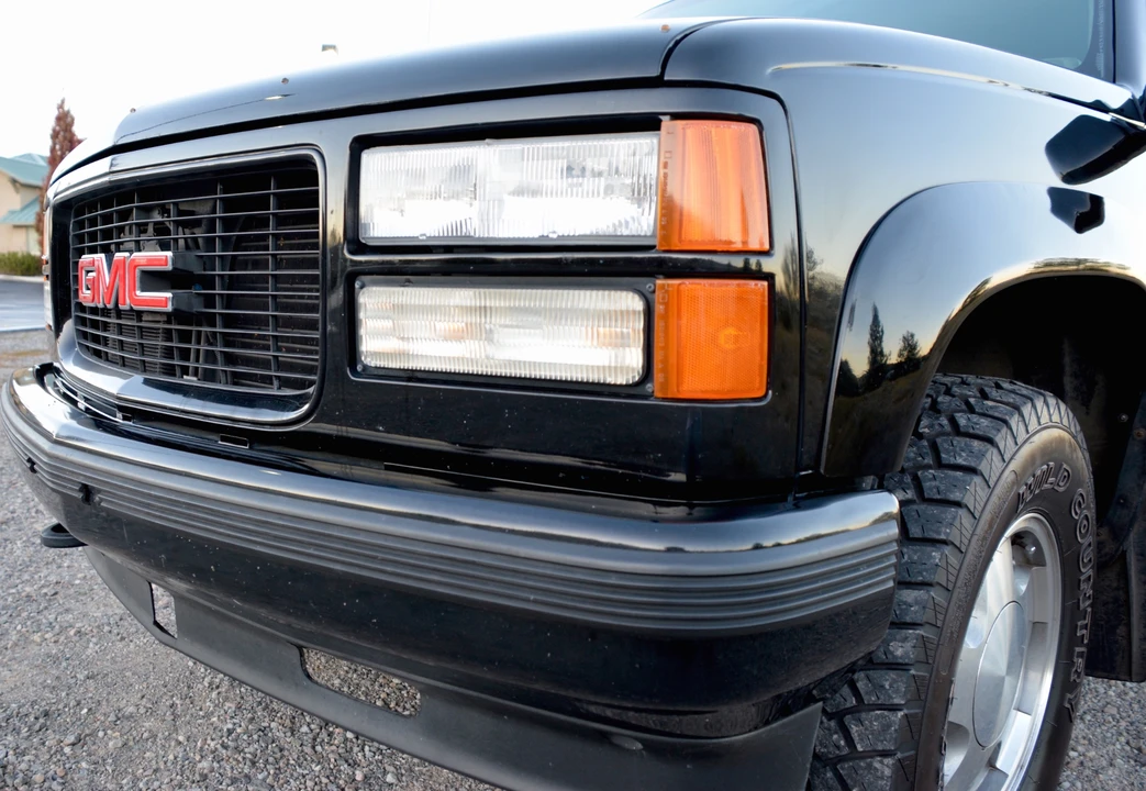 1994 GMC Yukon 1st Gen - Image 13 of 31