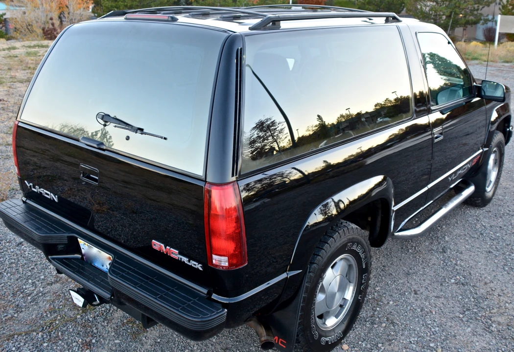 1994 GMC Yukon 1st Gen - Image 9 of 31