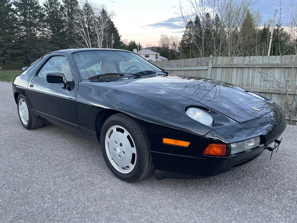 1989 Porsche 928 S4 - Image 9 of 31