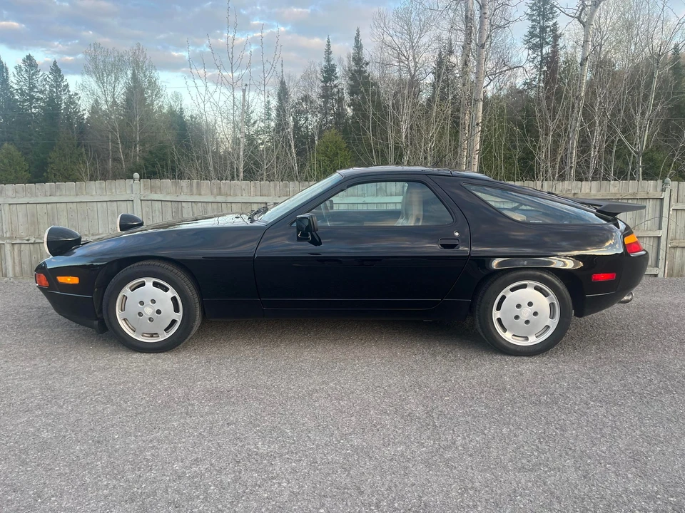 1989 Porsche 928 S4 - Image 22 of 31