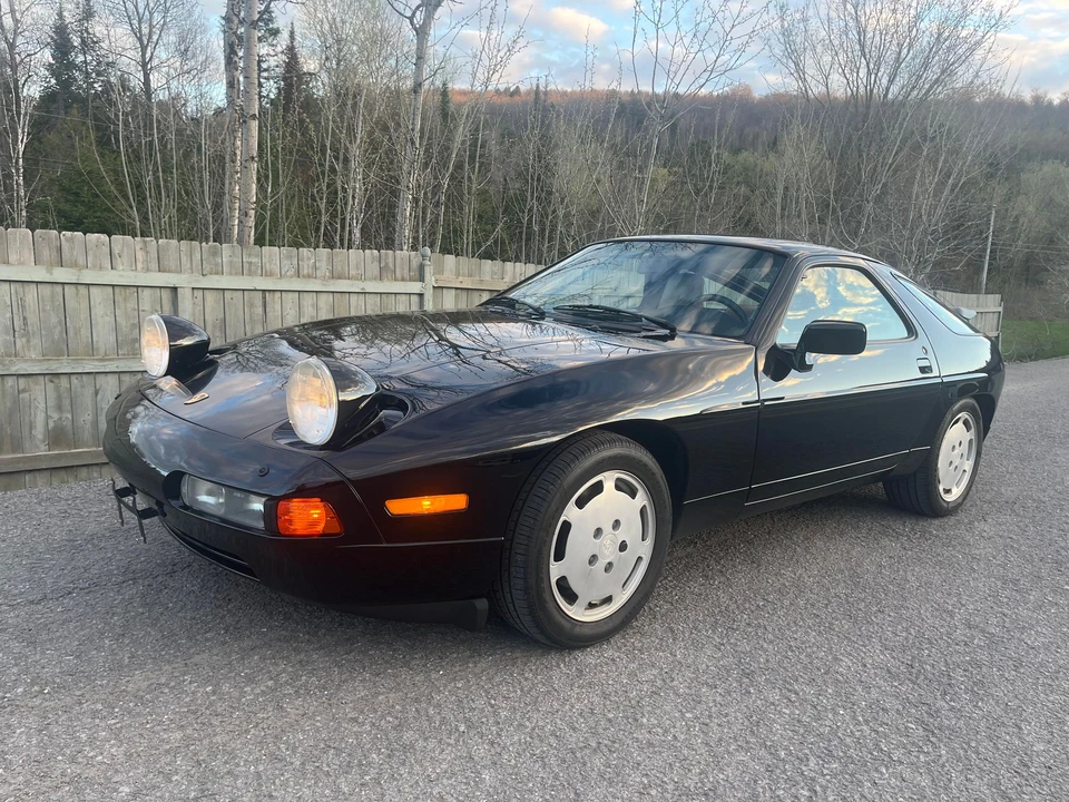 1989 Porsche 928 S4 - Image 8 of 31