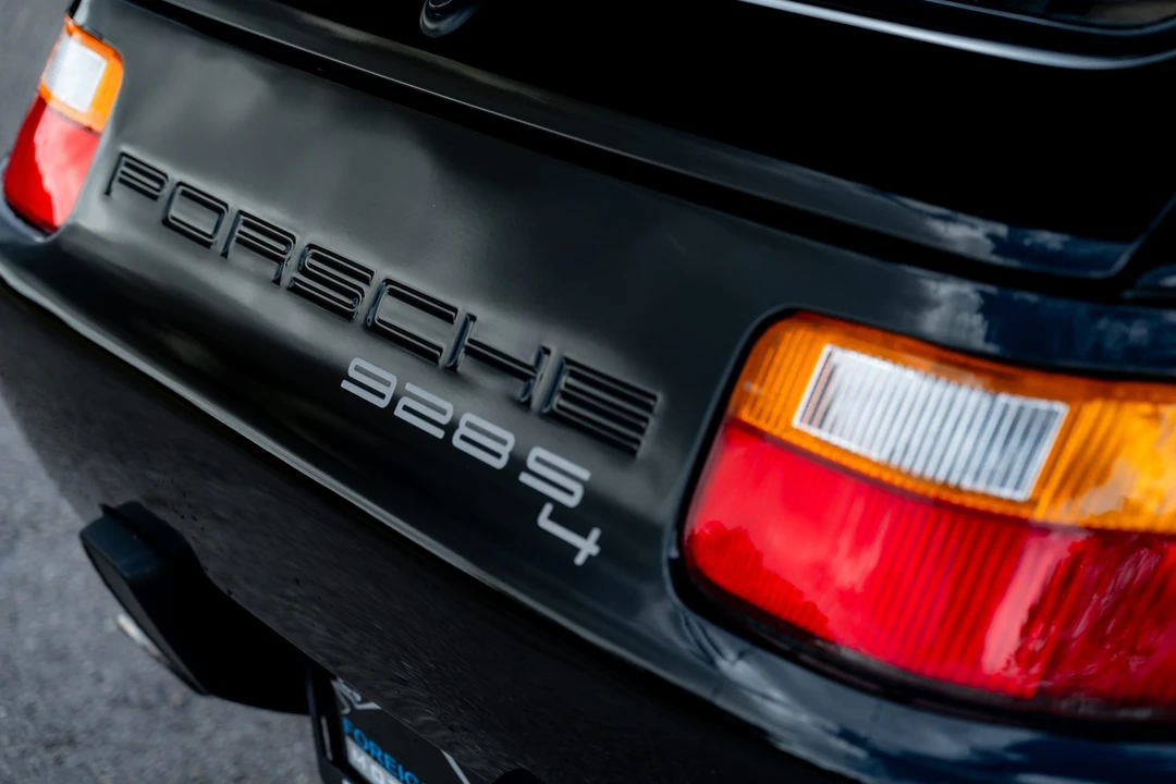 1989 Porsche 928 S4 - Image 19 of 31