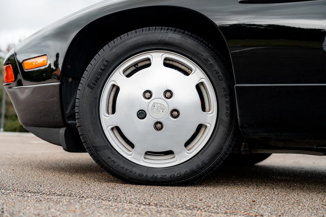 1989 Porsche 928 S4 - Image 22 of 31