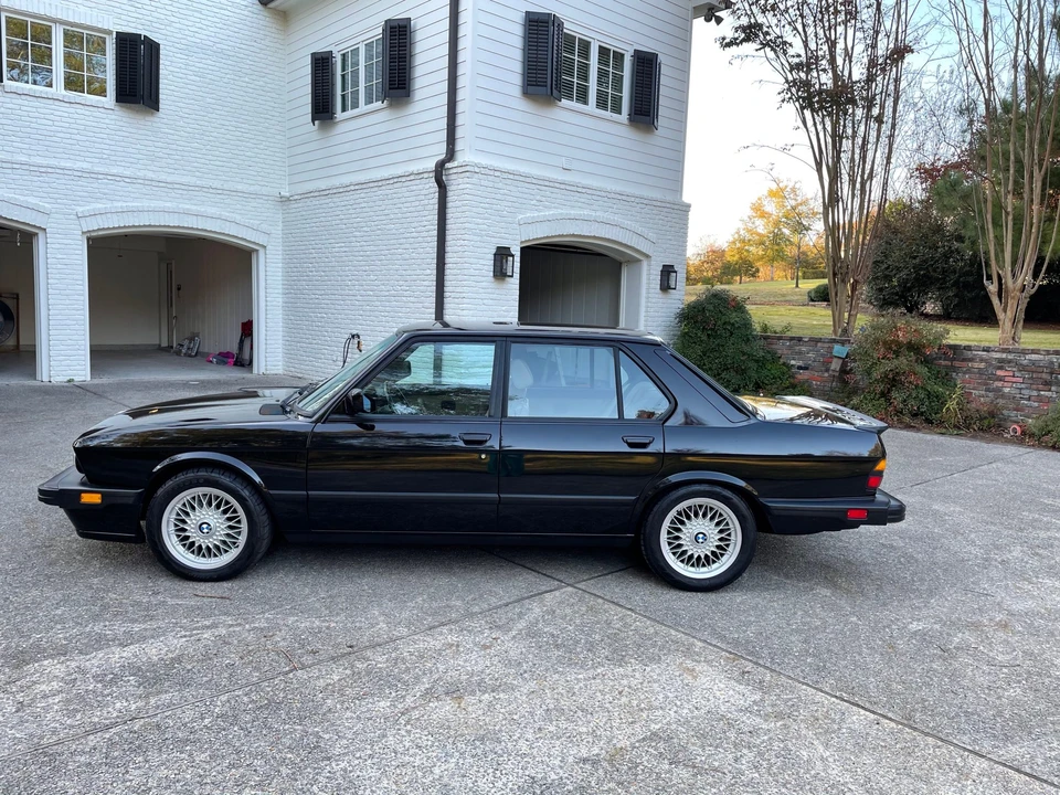 1988 BMW E28 M5 - Image 4 of 31