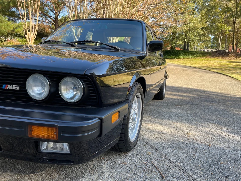 1988 BMW E28 M5 - Image 20 of 31
