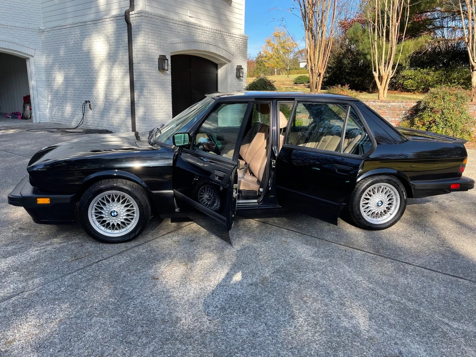 1988 BMW E28 M5 - Image 3 of 31