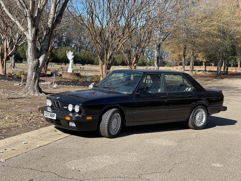 1988 BMW E28 M5 - Image 2 of 31