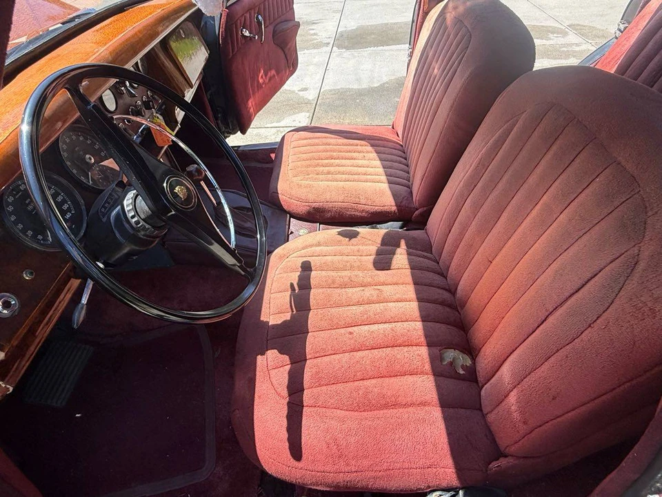1963 Jaguar Mark II - Image 7 of 10