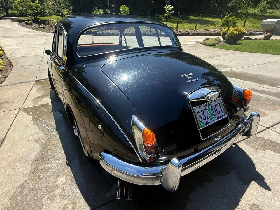 1963 Jaguar Mark II - Image 4 of 10
