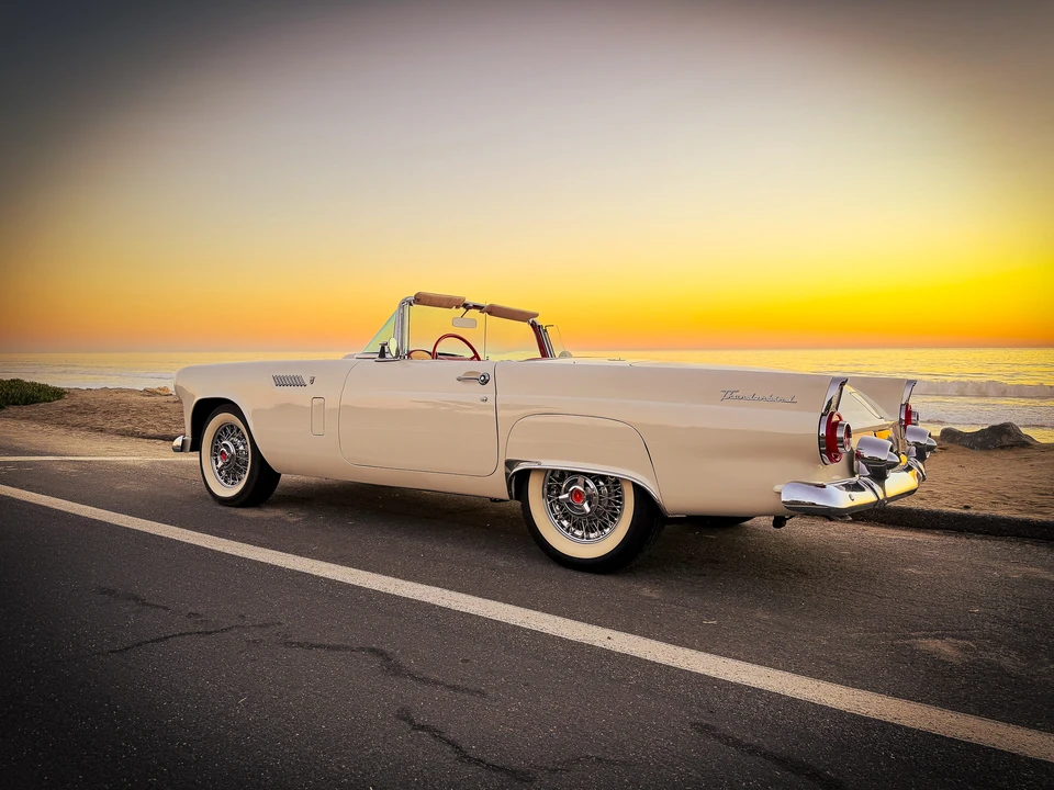 1956 Ford Thunderbird 1st Gen - Image 21 of 31