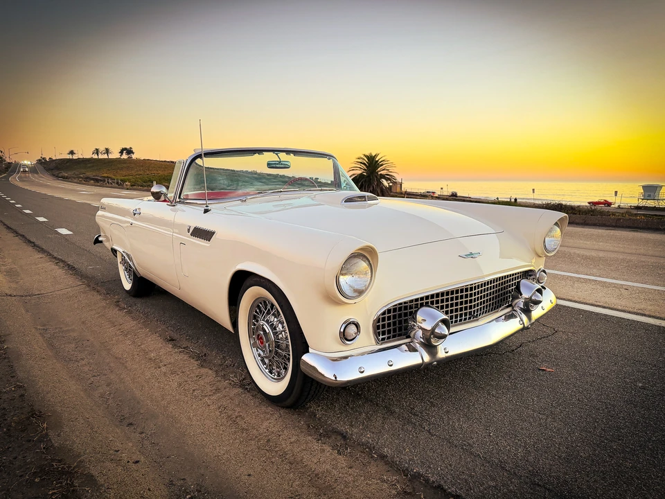 1956 Ford Thunderbird 1st Gen - Image 25 of 31