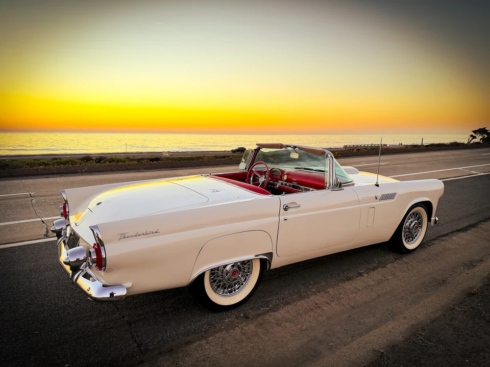 1956 Ford Thunderbird 1st Gen - Image 28 of 31