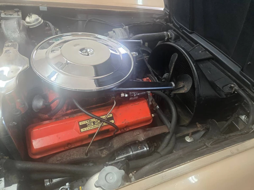 1963 Chevrolet Corvette C2 - Image 12 of 13