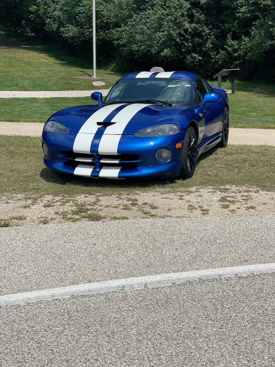 1996 Dodge Viper GTS 2nd Gen - Image 2 of 31