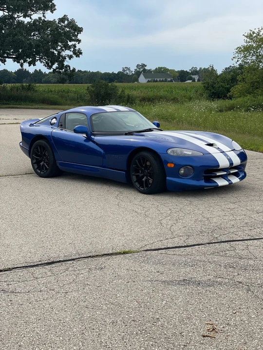 1996 Dodge Viper GTS 2nd Gen - Image 25 of 31