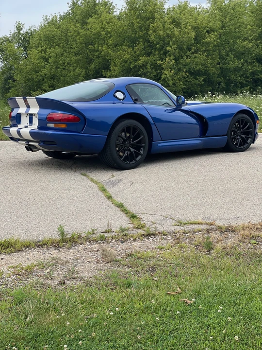 1996 Dodge Viper GTS 2nd Gen - Image 17 of 31