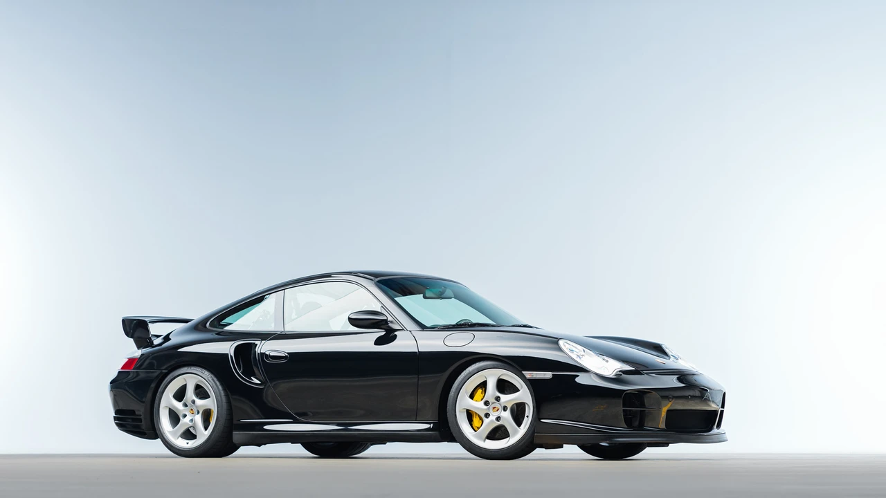 2001 Porsche 996 Turbo - Image 16 of 31