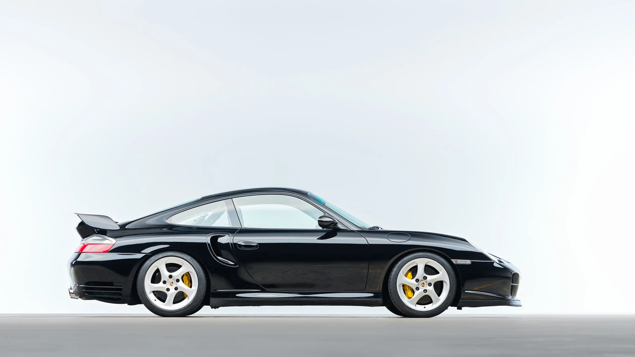 2001 Porsche 996 Turbo - Image 22 of 31
