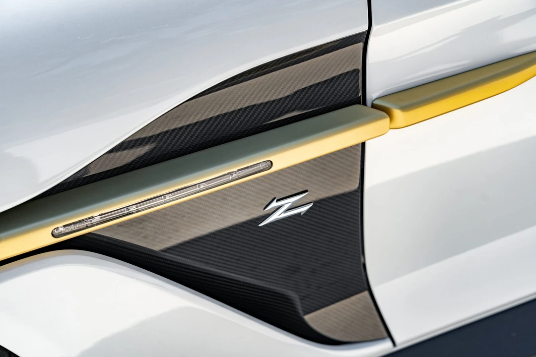2019 Aston Martin Vanquish 2nd Gen - Image 21 of 31