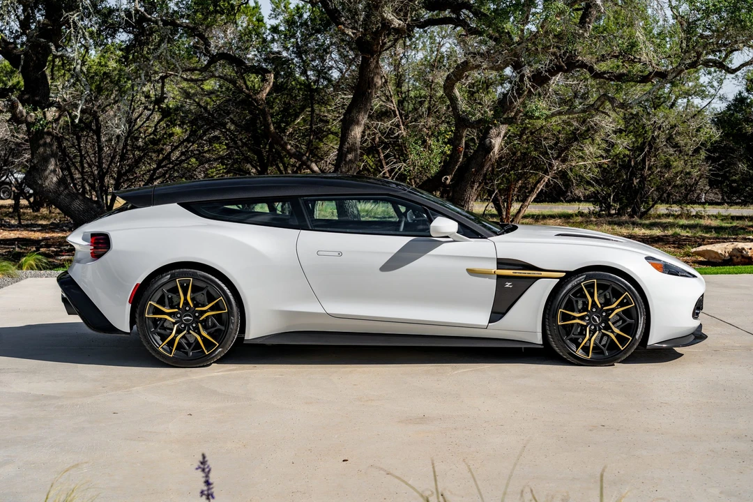2019 Aston Martin Vanquish 2nd Gen - Image 8 of 31