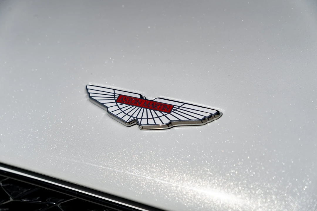 2019 Aston Martin Vanquish 2nd Gen - Image 17 of 31